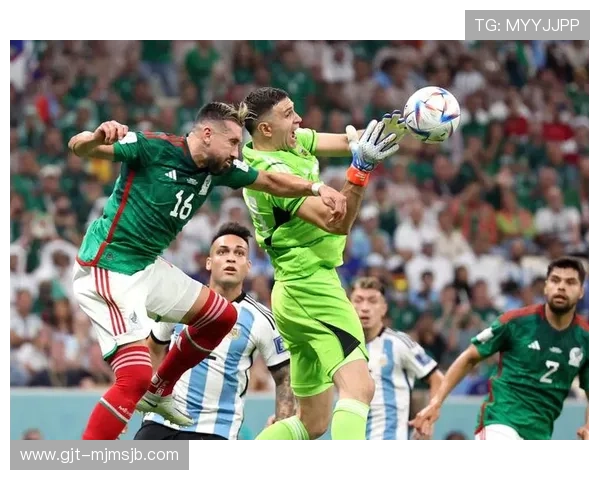 足球世界杯图片大全高清图片欣赏，记录足球历史上的经典瞬间