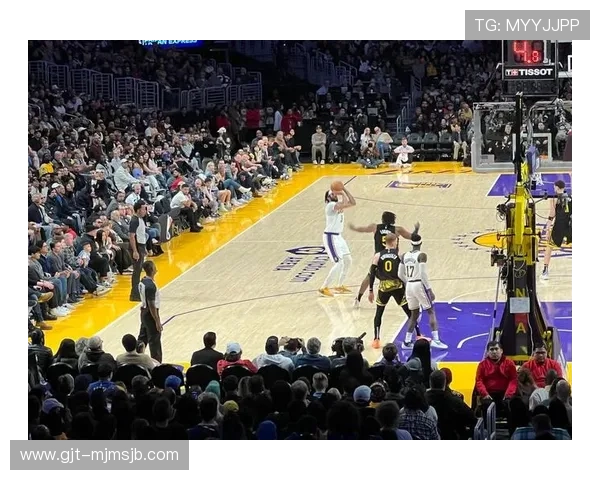 NBA看球通:提升观赛体验的必备工具与实用技巧全攻略 NBA看球通:提升观赛体验的必备工具与实用技巧全攻略